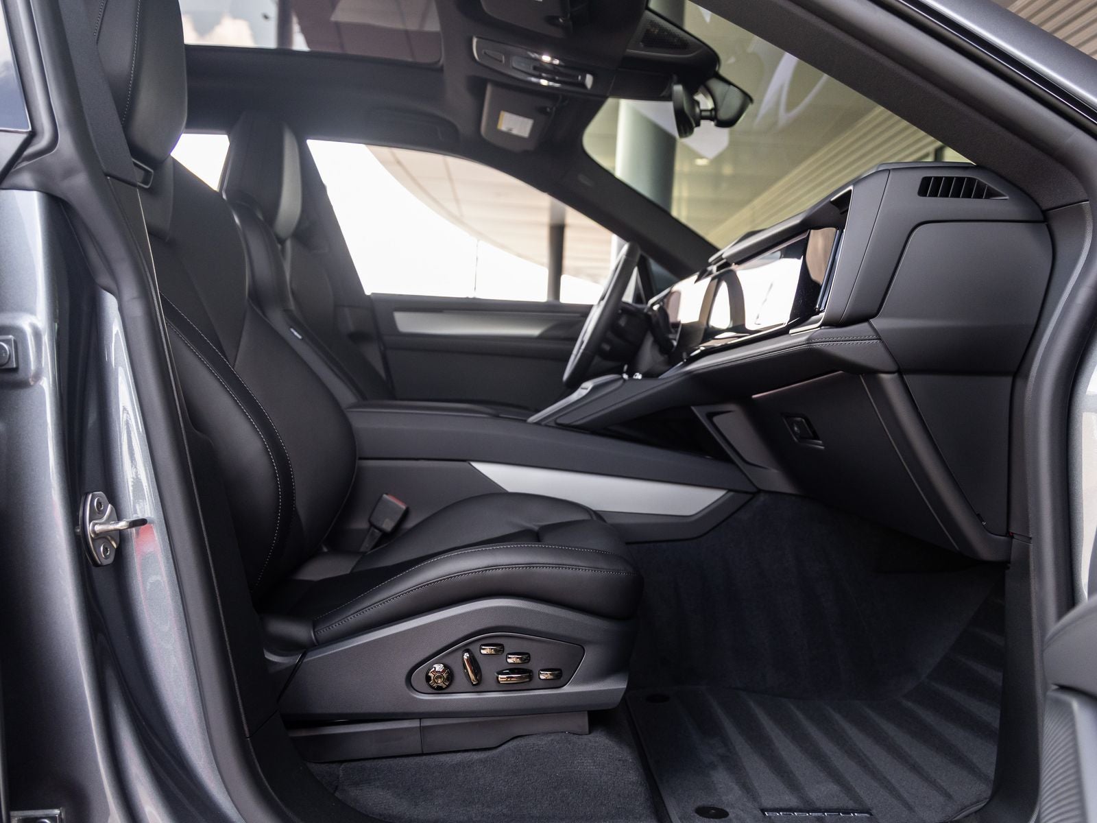 2026 Porsche Cayenne Cayenne Electric