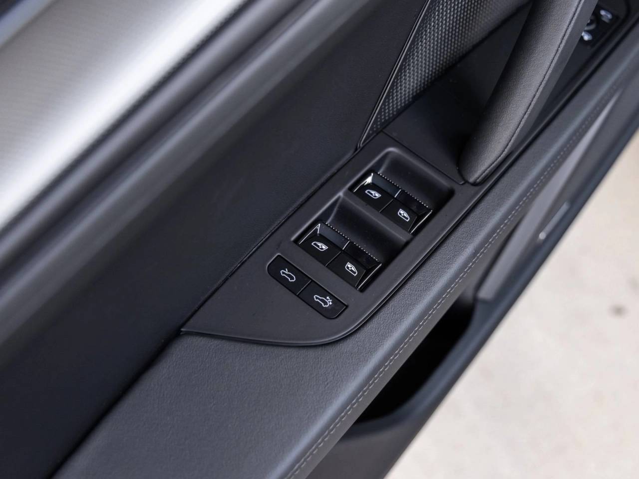 2026 Porsche Cayenne Cayenne Electric
