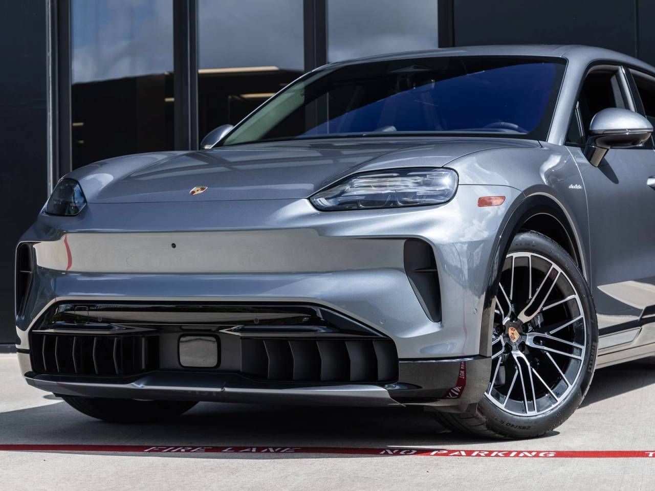 2026 Porsche Cayenne Cayenne Electric
