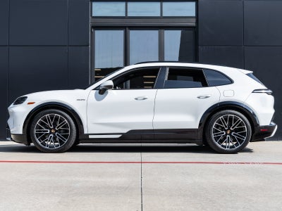 2026 Porsche Cayenne Cayenne Electric