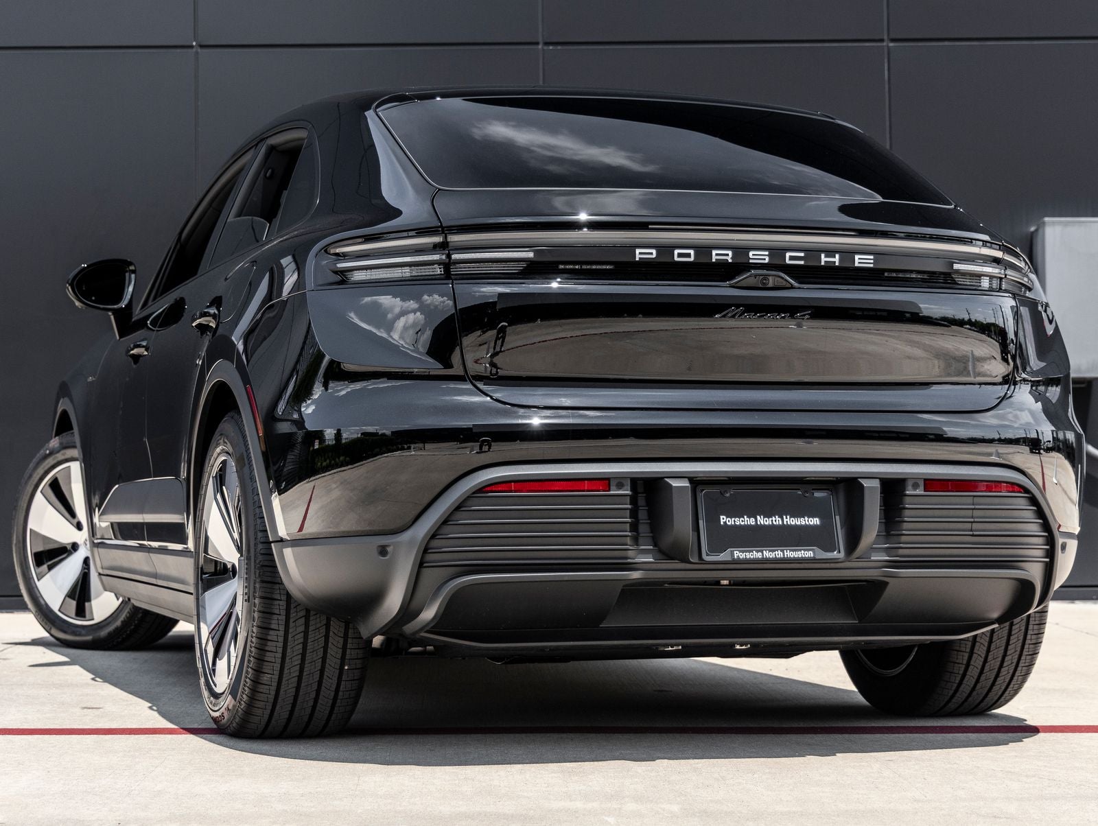 2025 Porsche Macan Electric Macan 4 Electric