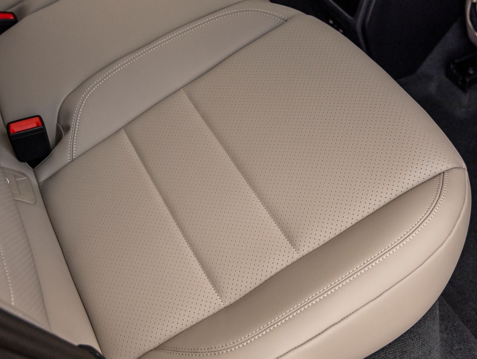 2025 Porsche Macan Electric Macan 4 Electric