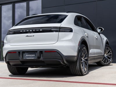 2026 Porsche Macan 4 Electric