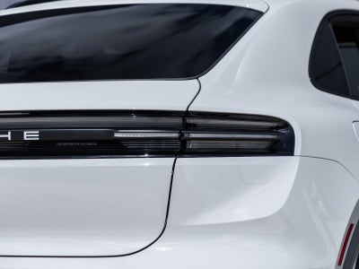 2026 Porsche Macan 4 Electric