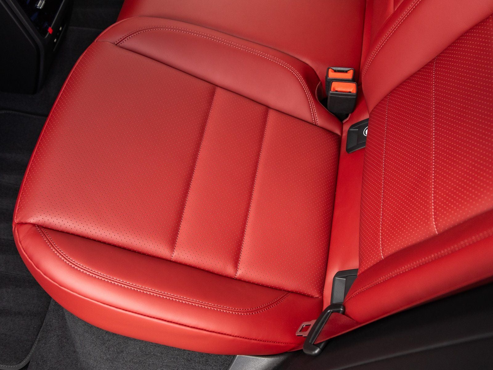 2026 Porsche Macan 4 Electric