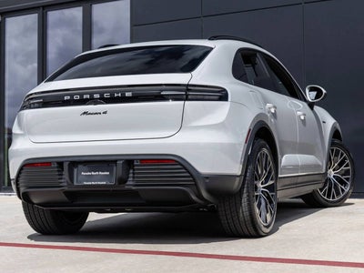 2026 Porsche Macan 4 Electric