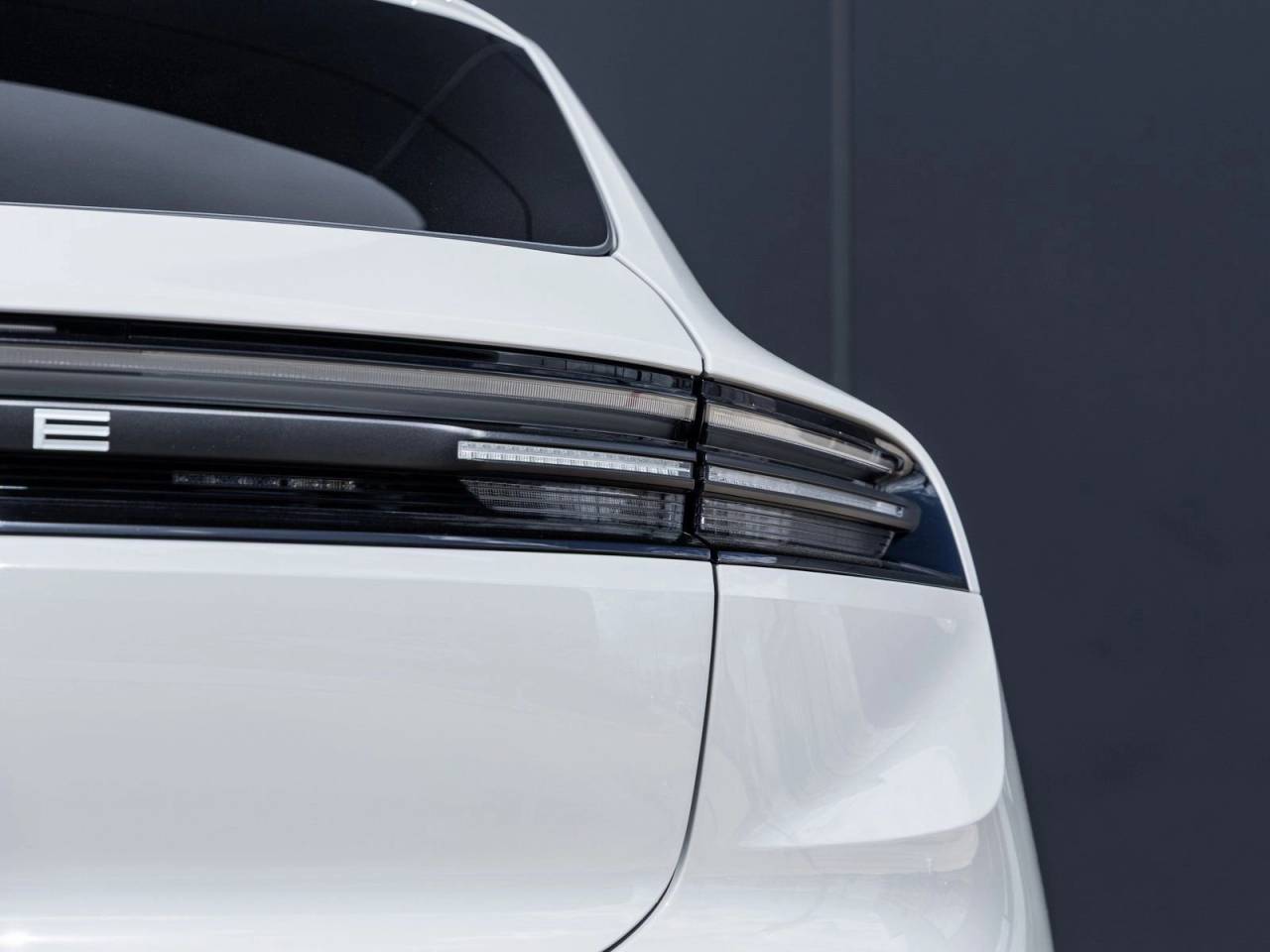2026 Porsche Macan 4 Electric
