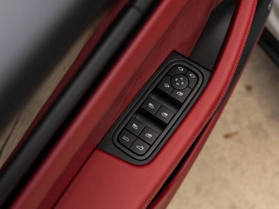 2026 Porsche Macan 4 Electric