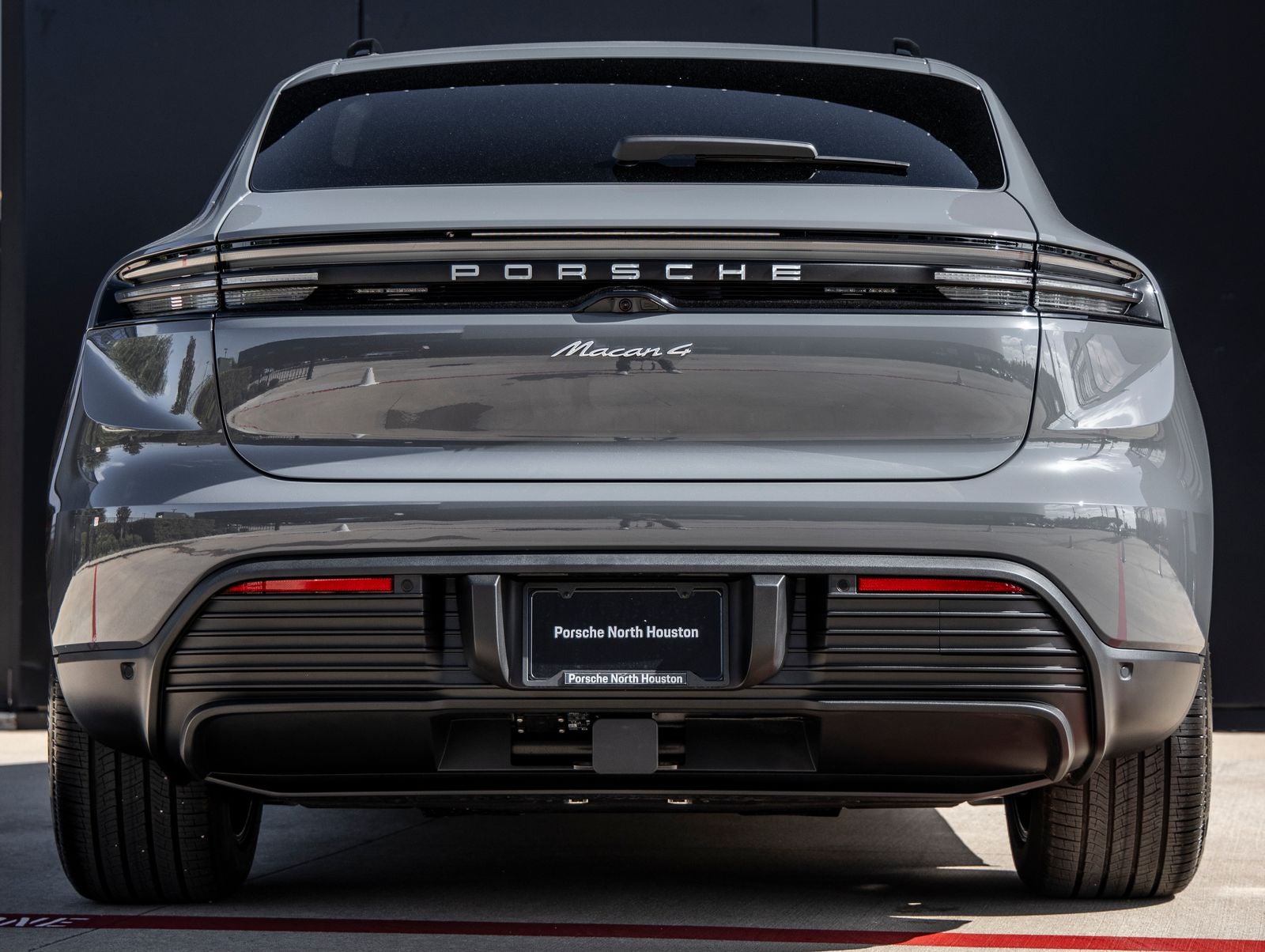 2026 Porsche Macan Macan 4 Electric