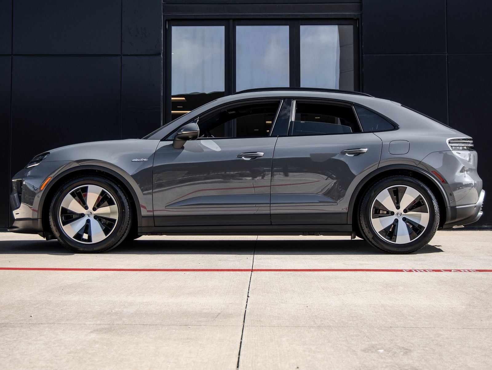 2026 Porsche Macan Macan 4 Electric