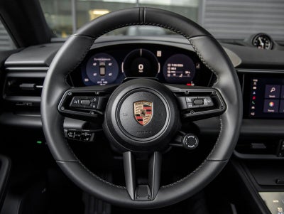 2026 Porsche Macan Macan 4 Electric