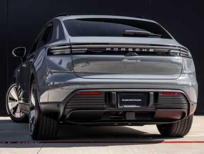 2026 Porsche Macan Macan 4 Electric