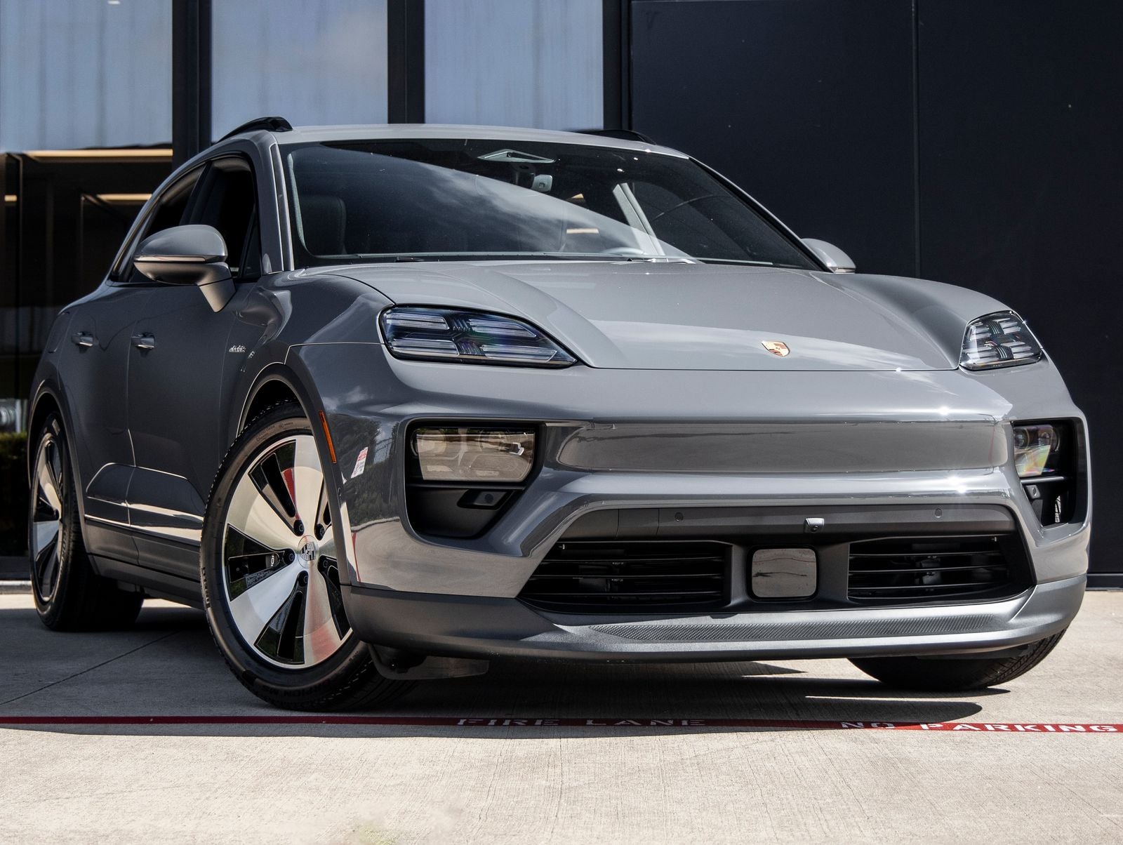2026 Porsche Macan Macan 4 Electric