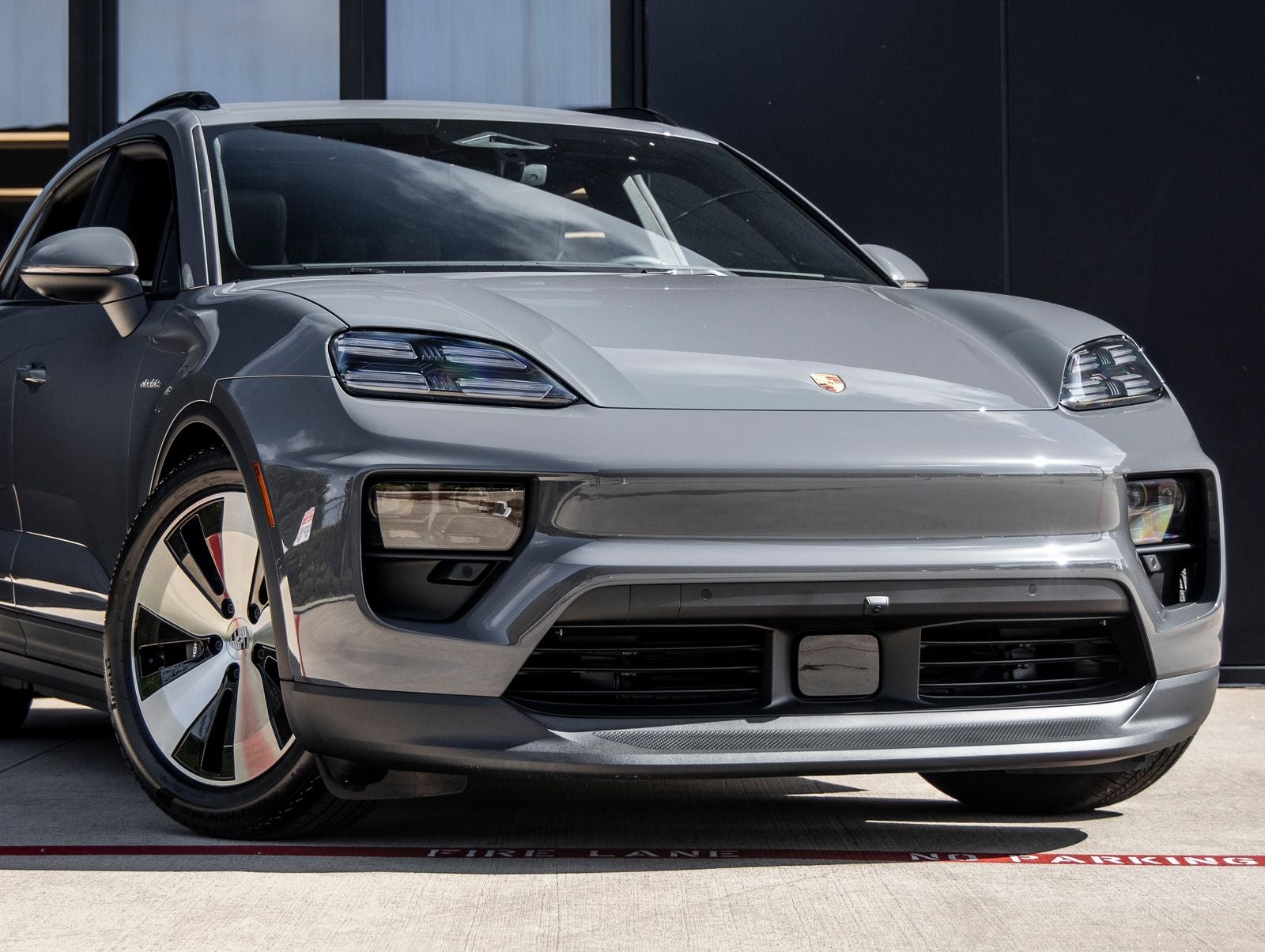 2026 Porsche Macan Macan 4 Electric