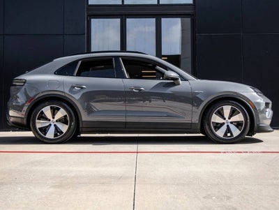 2026 Porsche Macan Macan 4 Electric