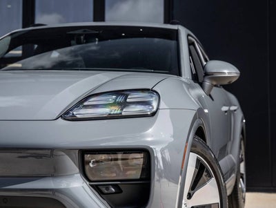 2026 Porsche Macan Macan 4 Electric