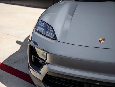 2026 Porsche Macan Macan 4 Electric
