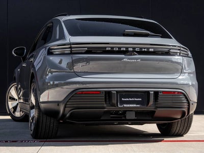 2026 Porsche Macan Macan 4 Electric