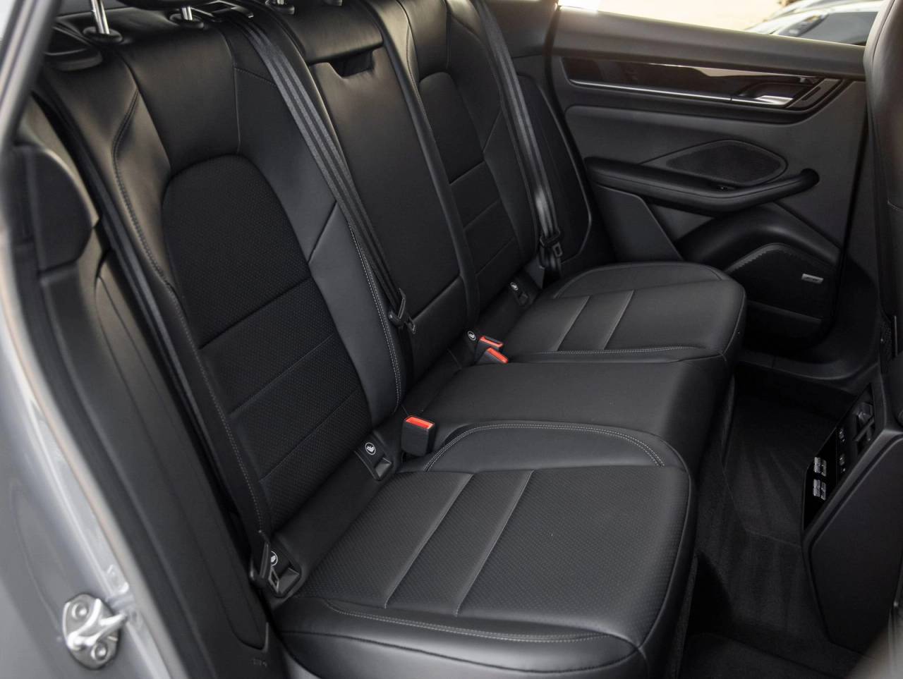 2026 Porsche Macan Macan 4 Electric