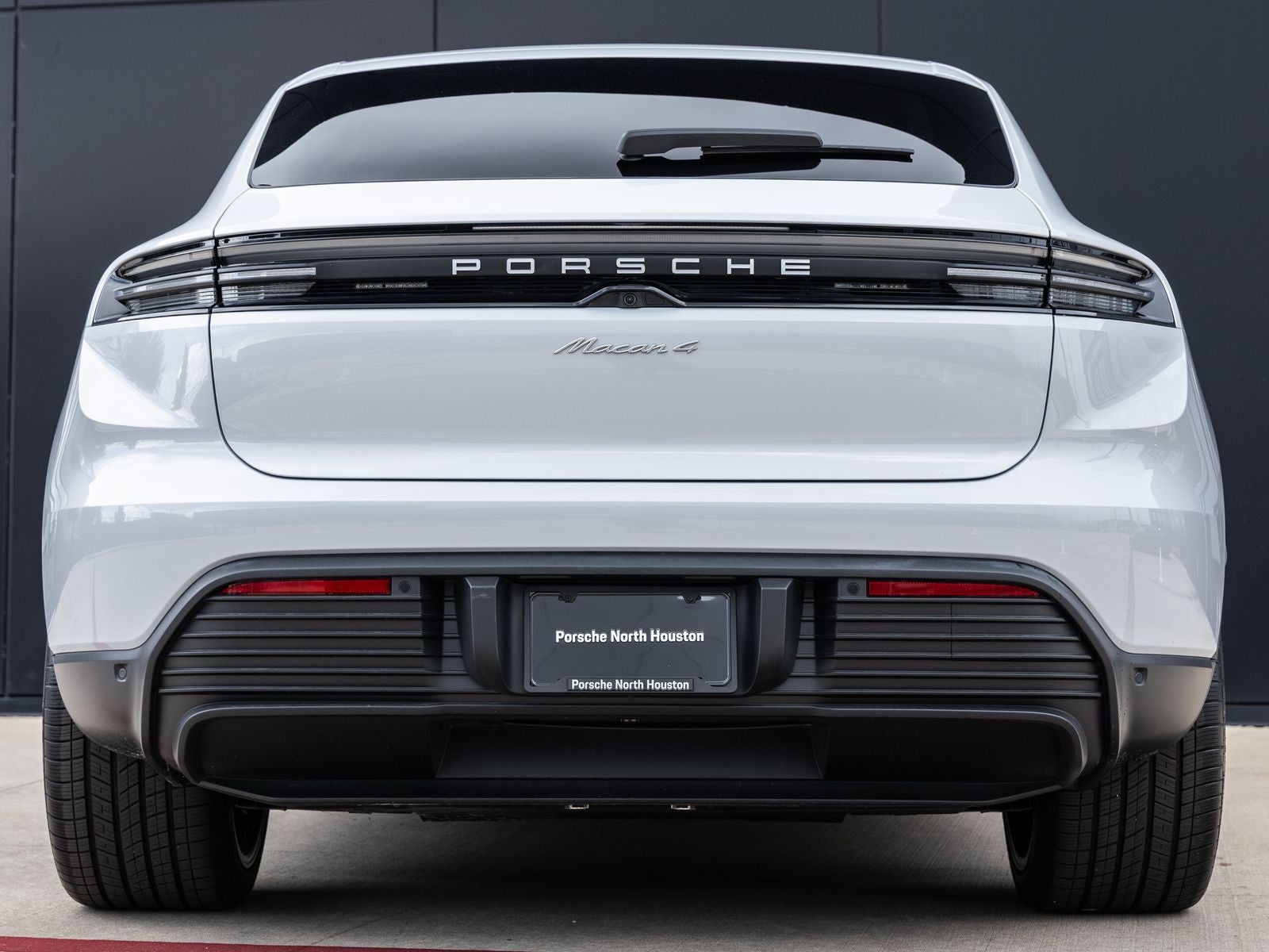 2025 Porsche Macan Electric Macan 4 Electric
