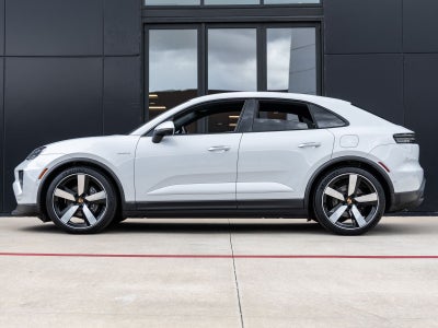 2025 Porsche Macan Electric Macan 4 Electric