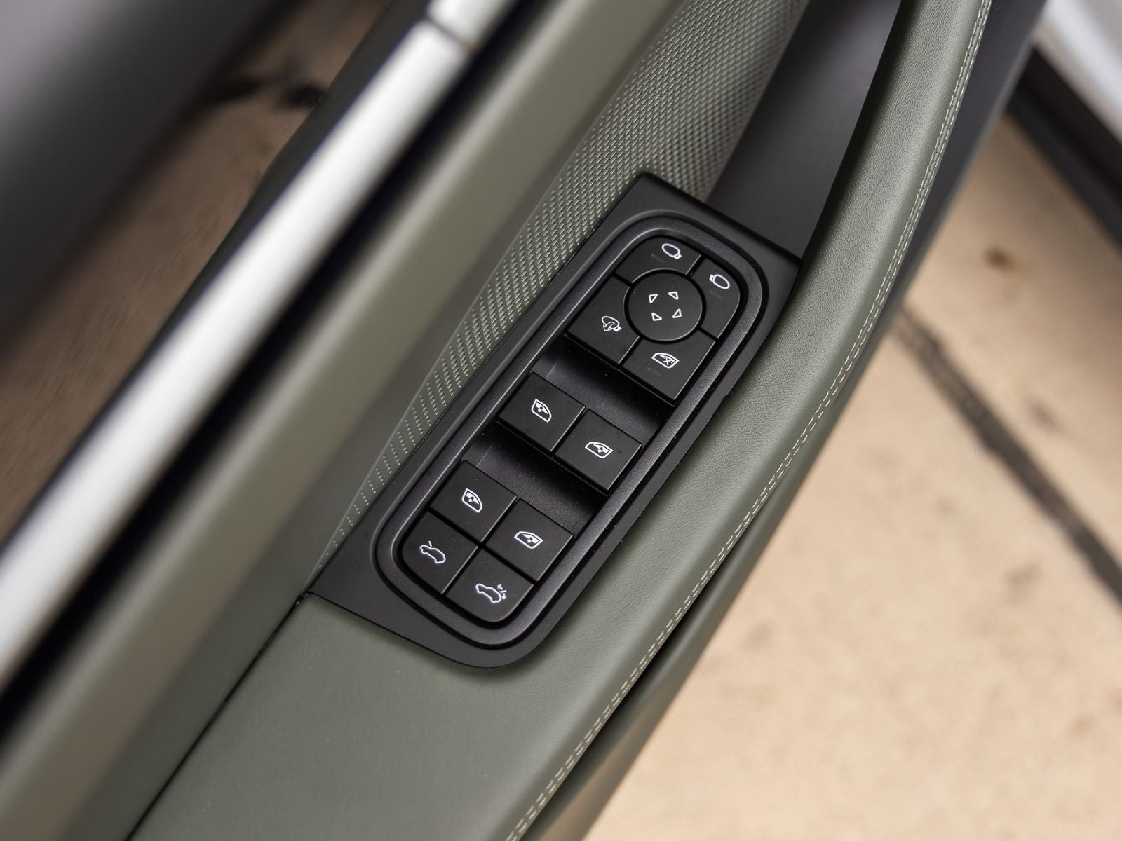 2025 Porsche Macan Electric Macan 4 Electric