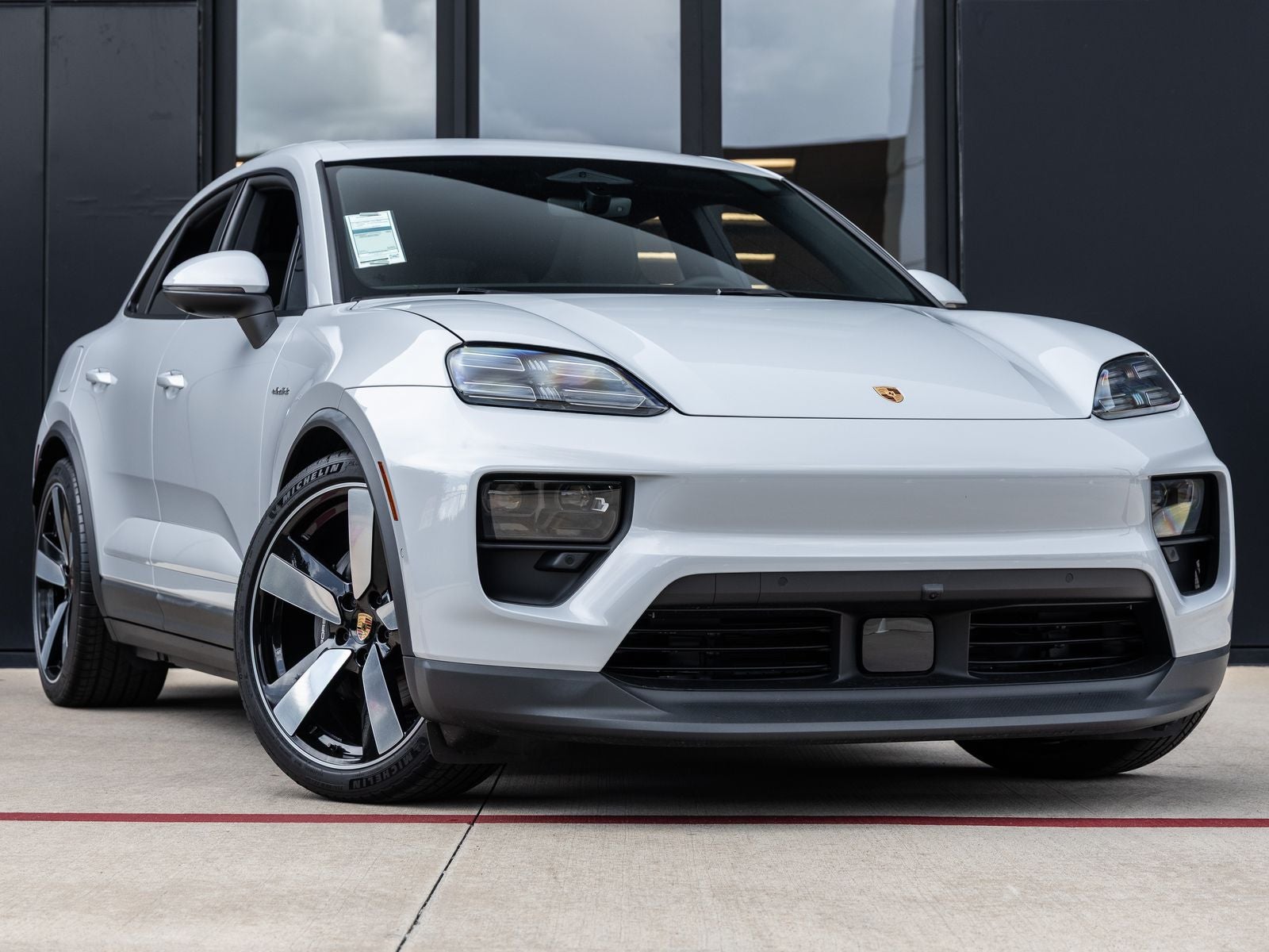 2025 Porsche Macan Electric Macan 4 Electric
