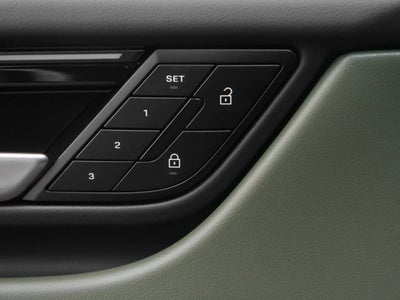 2025 Porsche Macan Electric Macan 4 Electric