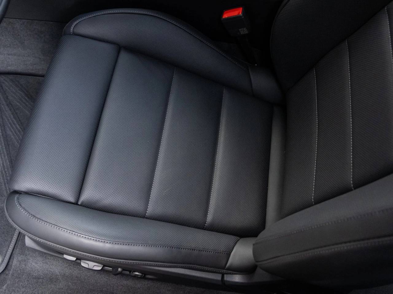 2026 Porsche Macan Electric Macan 4 Electric