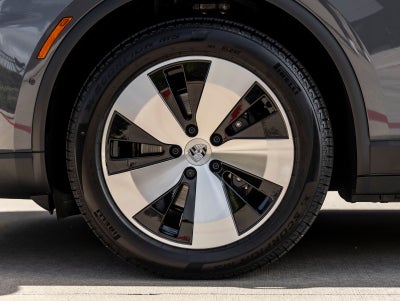 2026 Porsche Macan Macan 4 Electric