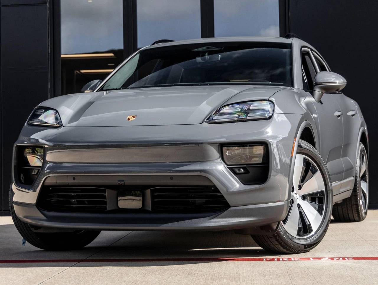 2026 Porsche Macan Macan 4 Electric