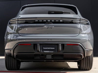 2026 Porsche Macan Macan 4 Electric
