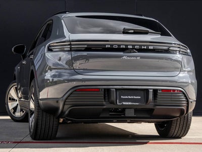 2026 Porsche Macan Macan 4 Electric