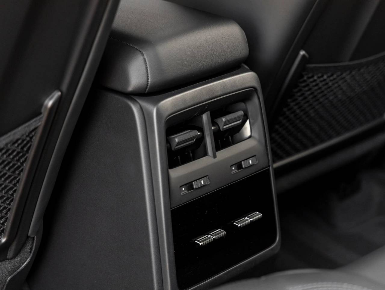 2026 Porsche Macan Macan 4 Electric