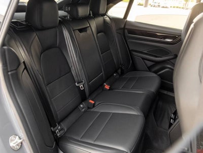 2026 Porsche Macan Macan 4 Electric