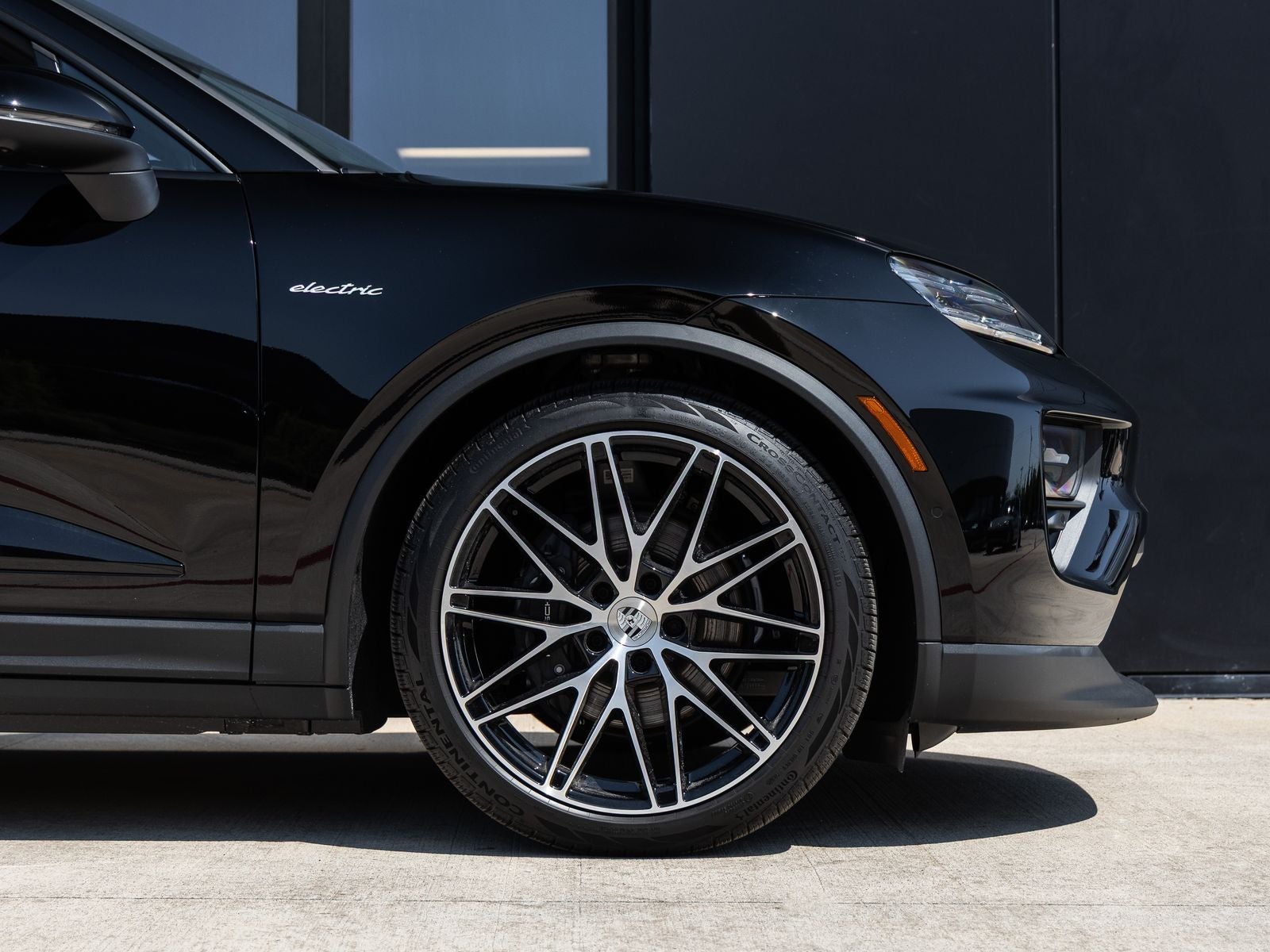 2025 Porsche Macan Electric Macan 4 Electric