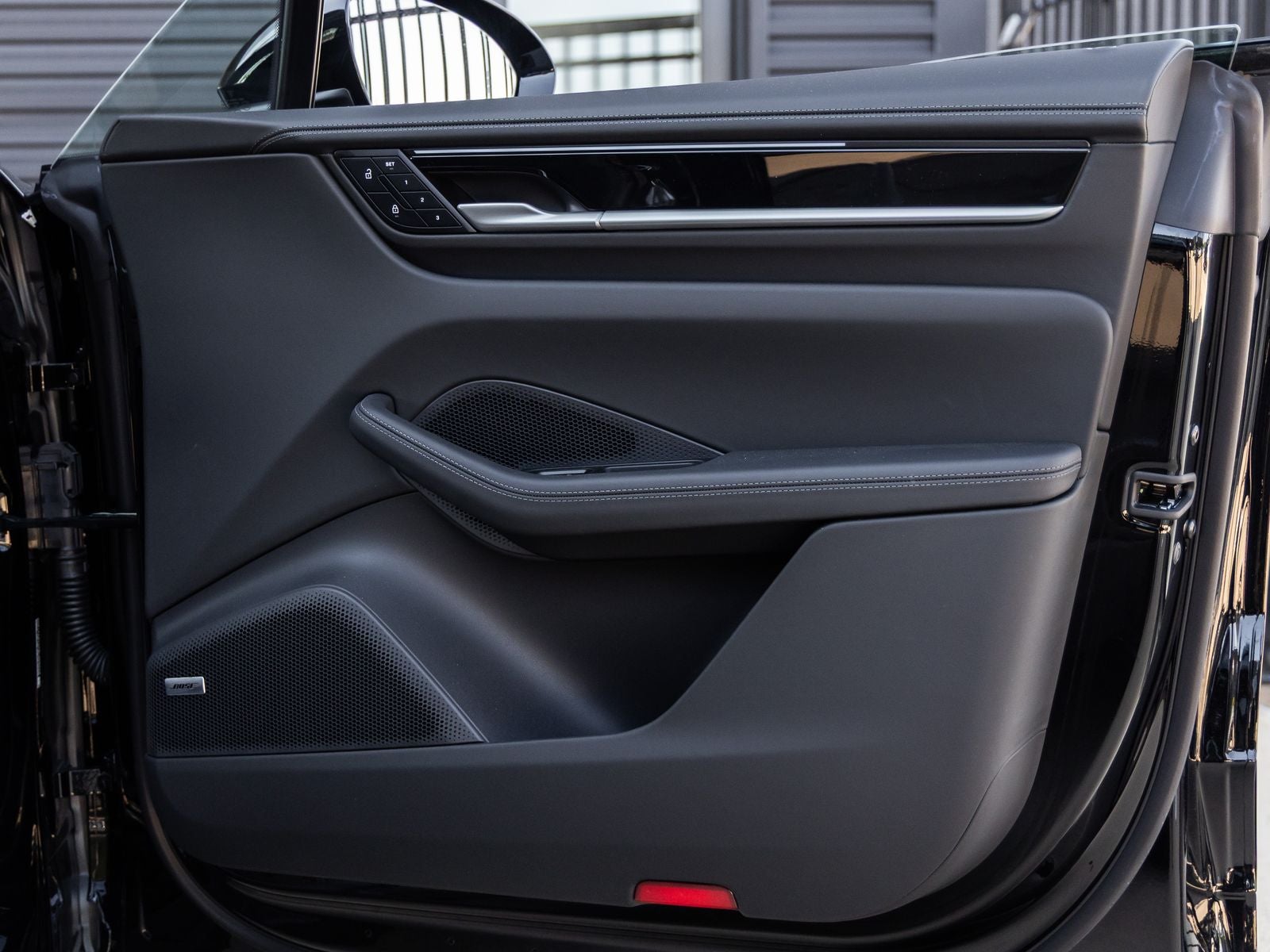 2025 Porsche Macan Electric Macan 4 Electric