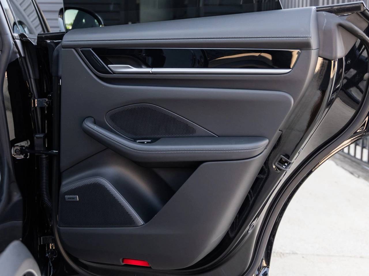 2025 Porsche Macan Electric Macan 4 Electric