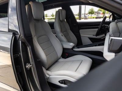 2025 Porsche Macan 4 Electric