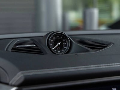 2025 Porsche Macan 4 Electric