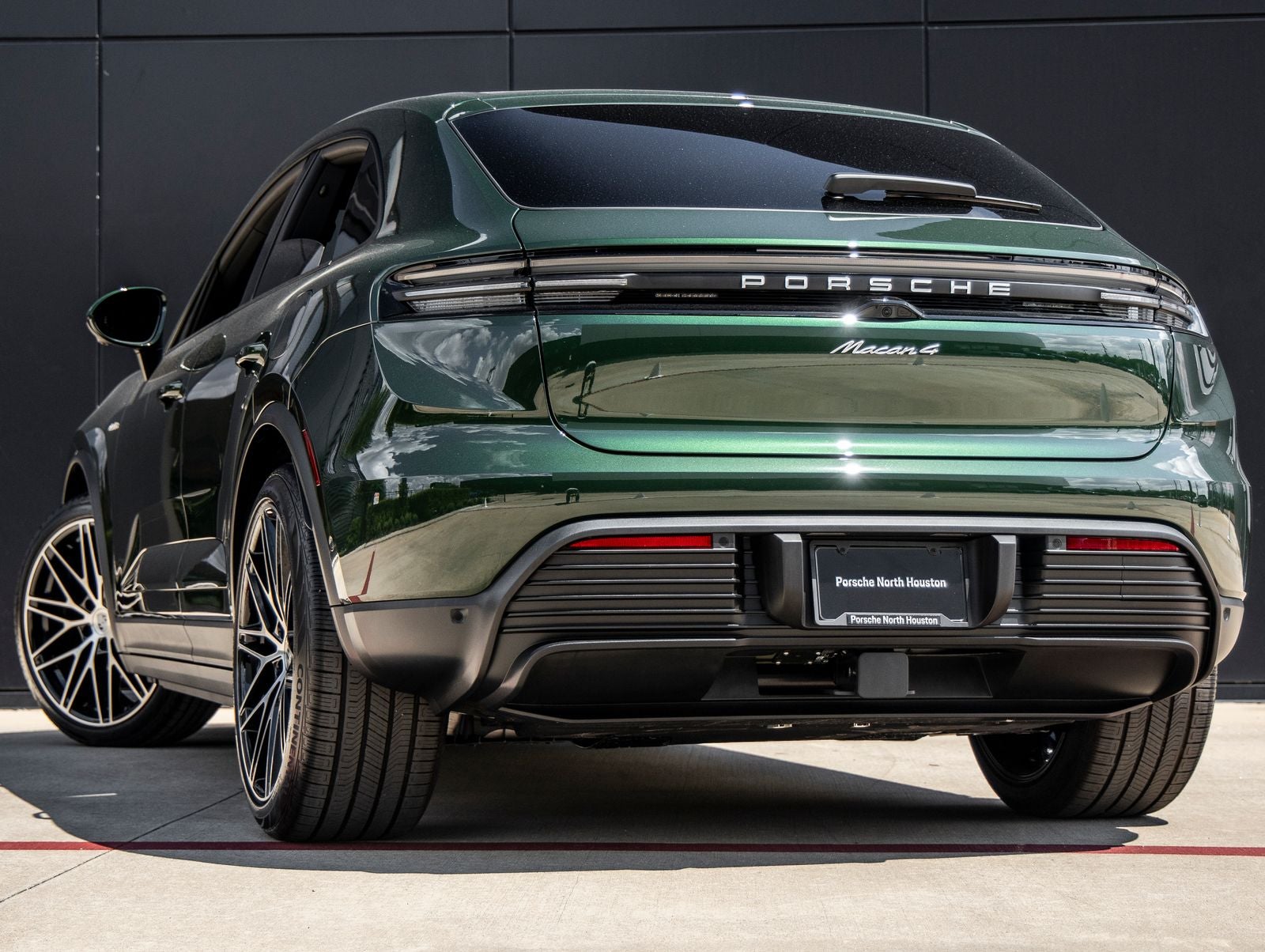 2025 Porsche Macan Electric Macan 4 Electric