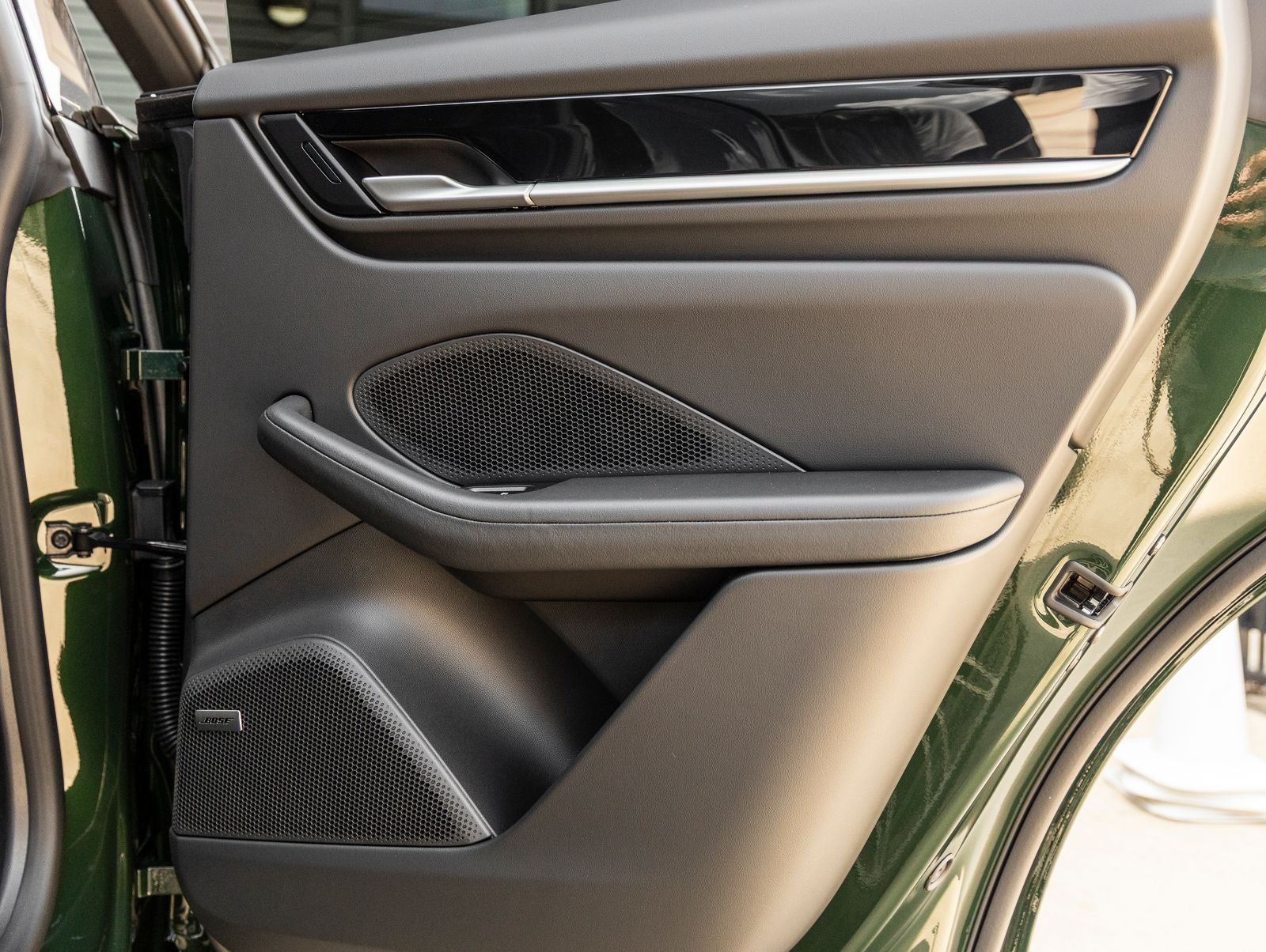 2025 Porsche Macan Electric Macan 4 Electric