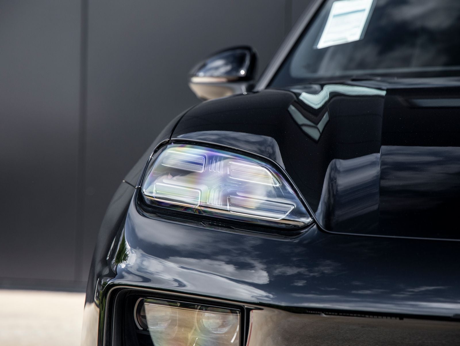 2025 Porsche Macan 4 Electric