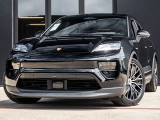 2025 Porsche Macan 4 Electric