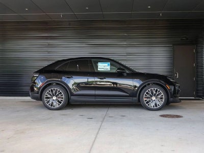 2025 Porsche Macan 4 Electric