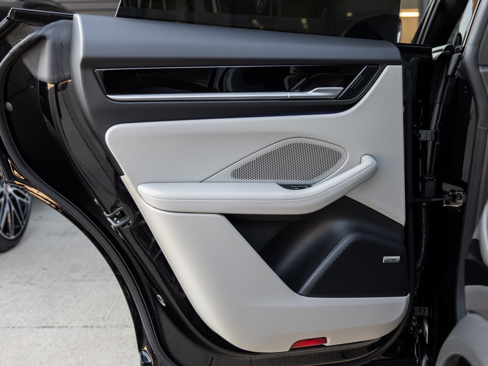 2025 Porsche Macan Electric Macan 4 Electric