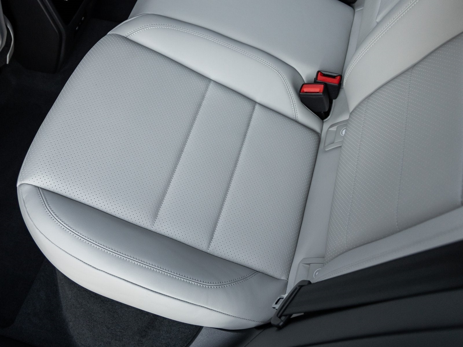 2025 Porsche Macan Electric Macan 4 Electric