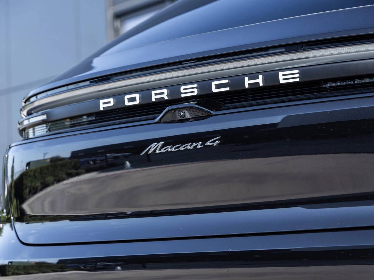 2025 Porsche Macan Electric Macan 4 Electric