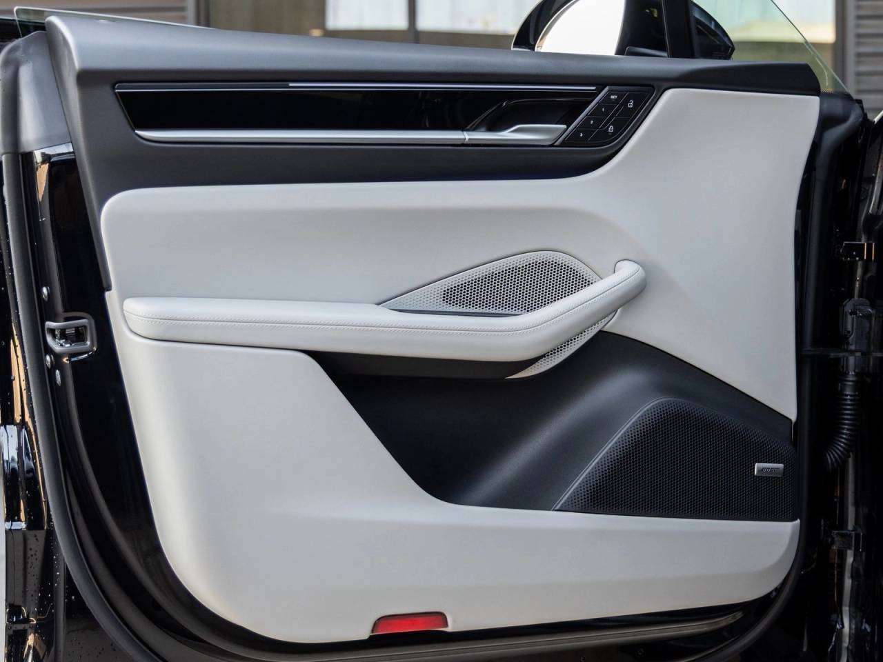 2025 Porsche Macan Electric Macan 4 Electric