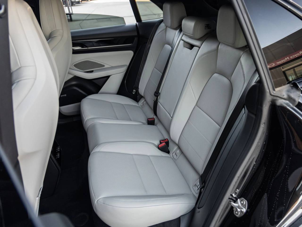 2025 Porsche Macan Electric Macan 4 Electric